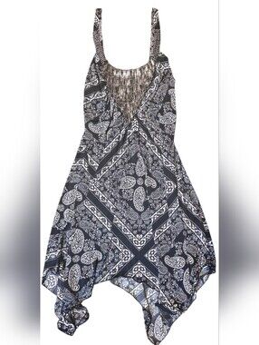 VENUS Black & White Asymmetrical Paisley Halter Dress